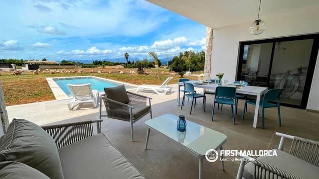 4 bedroom Finca/Country House for rent in Muro with pool garage - € 5,800 (Ref: 9830356)