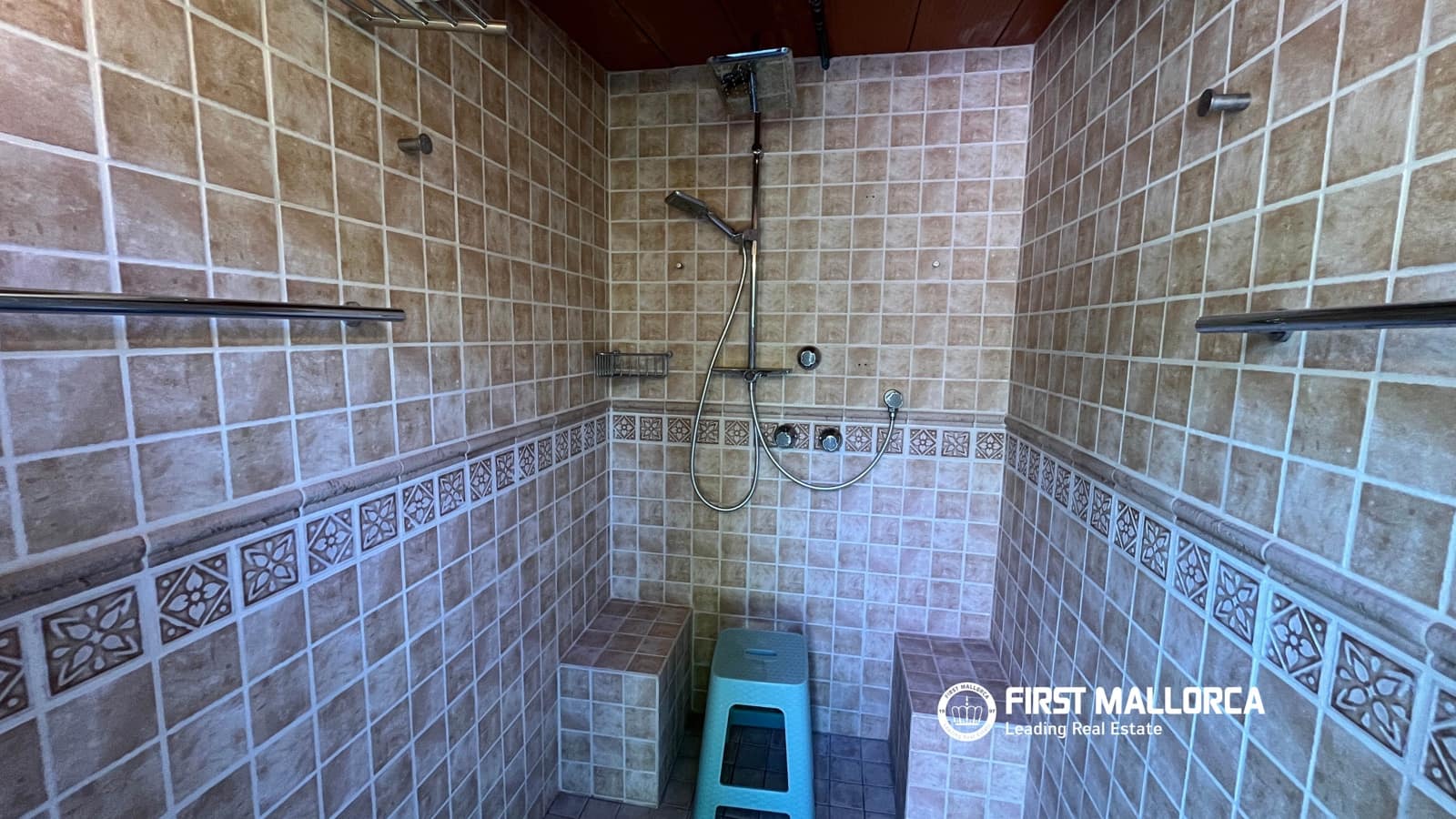 3 bedroom Finca/Country House for rent in Lloret de Vista Alegre with pool garage - € 3,100 (Ref: 9833060)