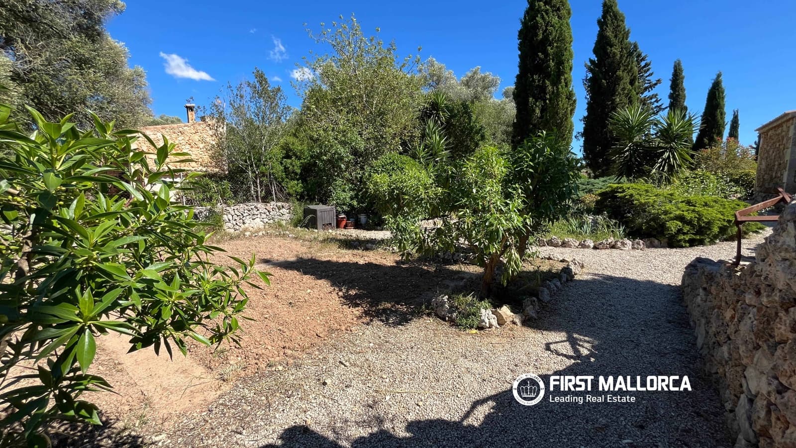 3 bedroom Finca/Country House for rent in Lloret de Vista Alegre with pool garage - € 3,100 (Ref: 9833060)