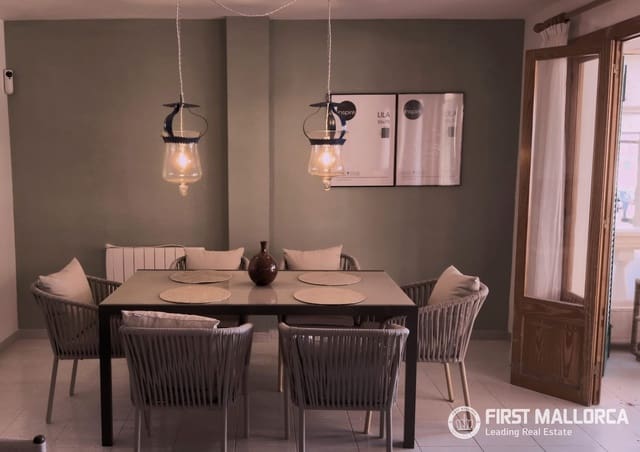 3 soveværelse Lejlighed til leje i Colonia de Sant Jordi, Ses Salines - € 2.000 (Ref: 9833061)