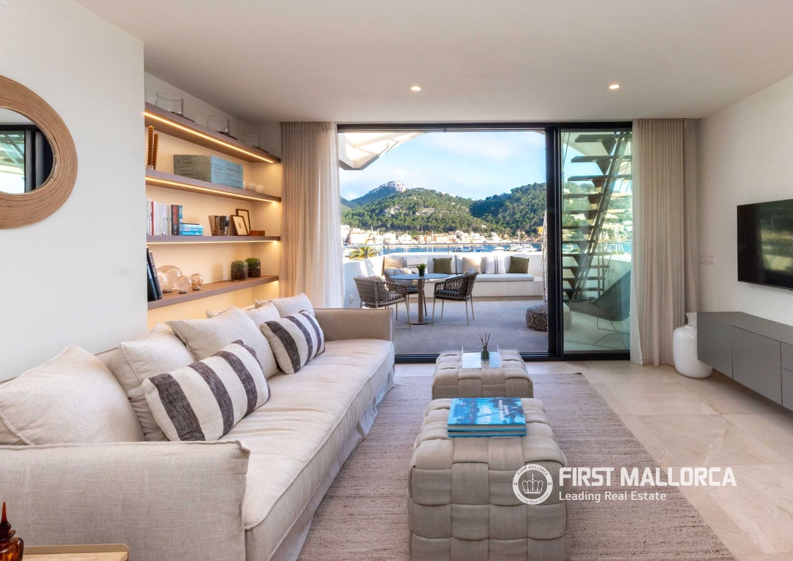 3 bedroom Penthouse for sale in Puerto de Andratx with garage - € 2,750,000 (Ref: 9833062)
