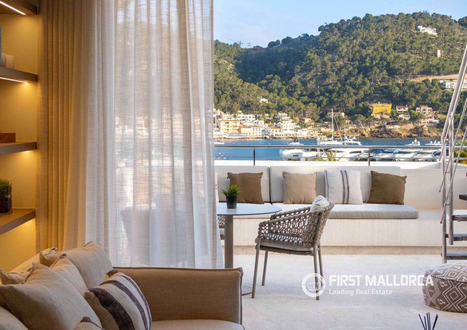 3 bedroom Penthouse for sale in Puerto de Andratx with garage - € 2,750,000 (Ref: 9833062)