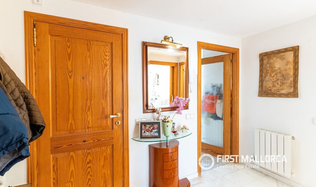 3 bedroom Penthouse for sale in Son Caliu with garage - € 699,000 (Ref: 9833063)