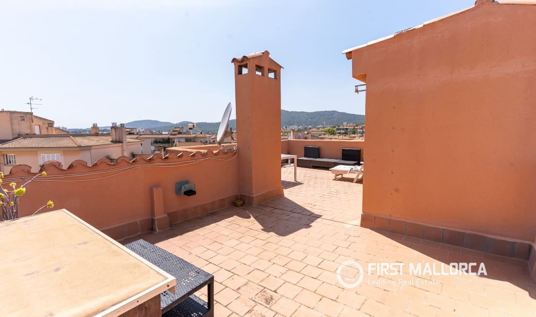 3 bedroom Penthouse for sale in Son Caliu with garage - € 699,000 (Ref: 9833063)