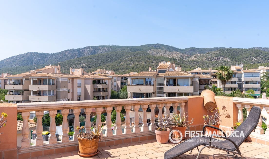 3 bedroom Penthouse for sale in Son Caliu with garage - € 699,000 (Ref: 9833063)