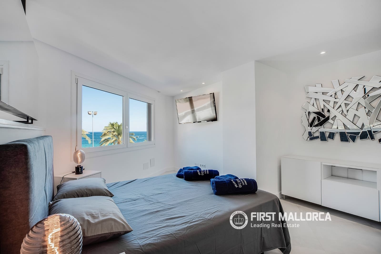 2 bedroom Apartment for sale in Magalluf with garage - € 1,550,000 (Ref: 9833064)