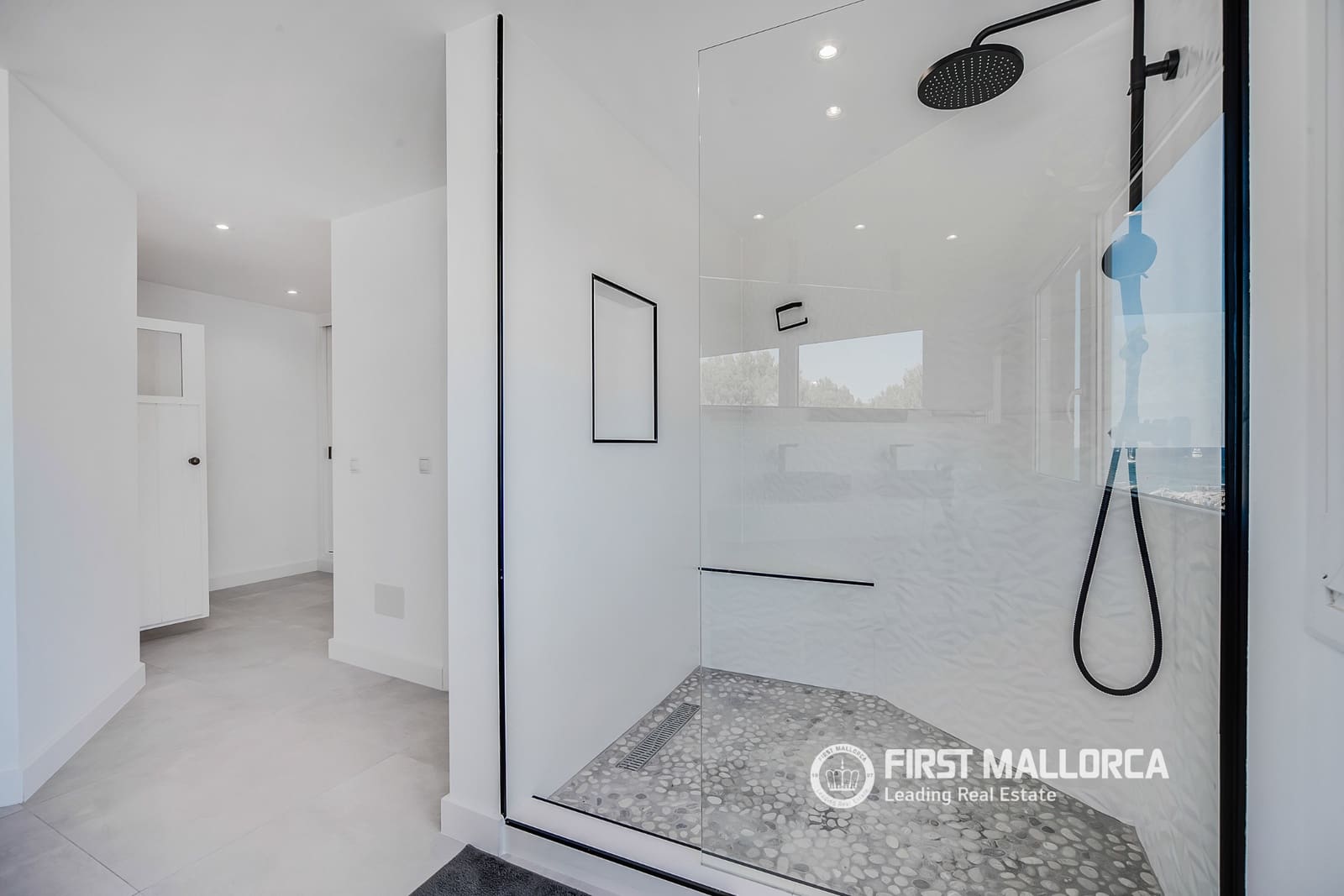 2 bedroom Apartment for sale in Magalluf with garage - € 1,550,000 (Ref: 9833064)