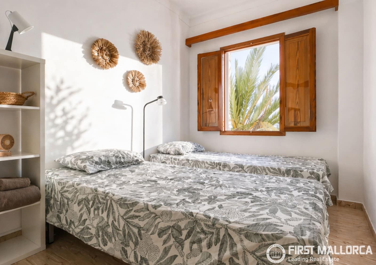 2 bedroom Apartment for rent in Cala Figuera - € 2,000 (Ref: 9834794)