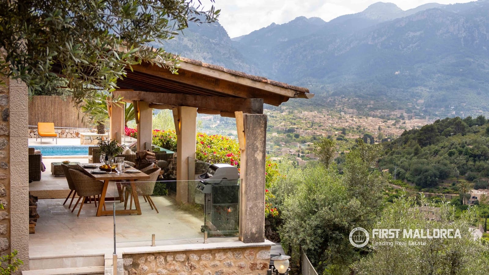 3 quarto Quinta/Casa Rural para venda em Fornalutx com piscina garagem - 2 600 000 € (Ref: 9834795)