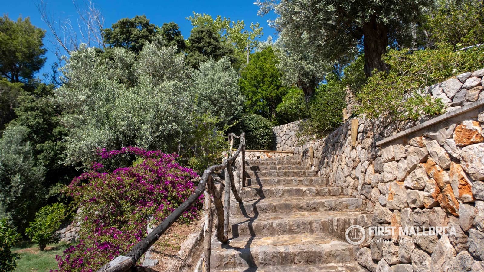 3 quarto Quinta/Casa Rural para venda em Fornalutx com piscina garagem - 2 600 000 € (Ref: 9834795)
