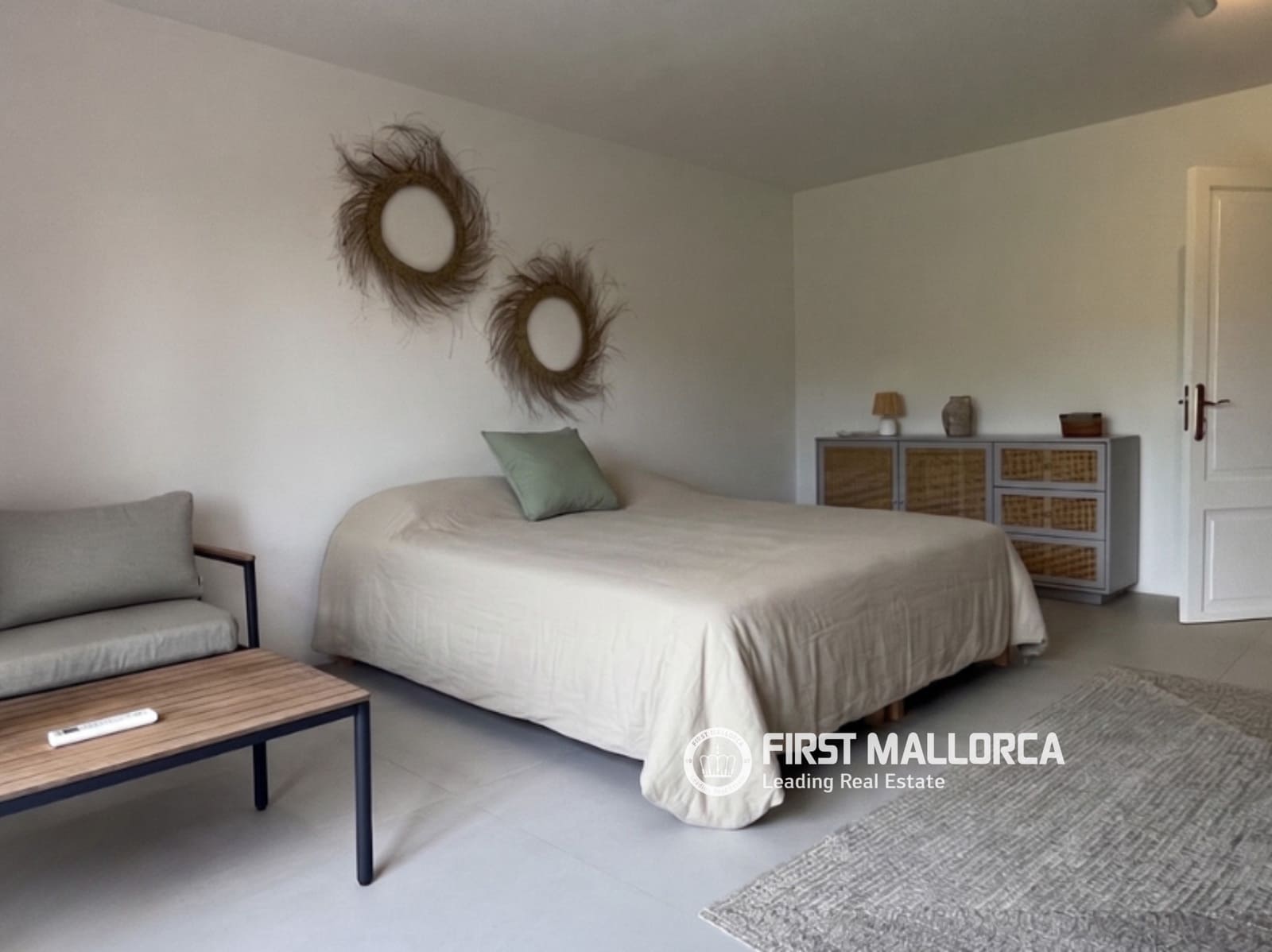 5 bedroom Villa for rent in Son Servera with pool garage - € 4,000 (Ref: 9834797)