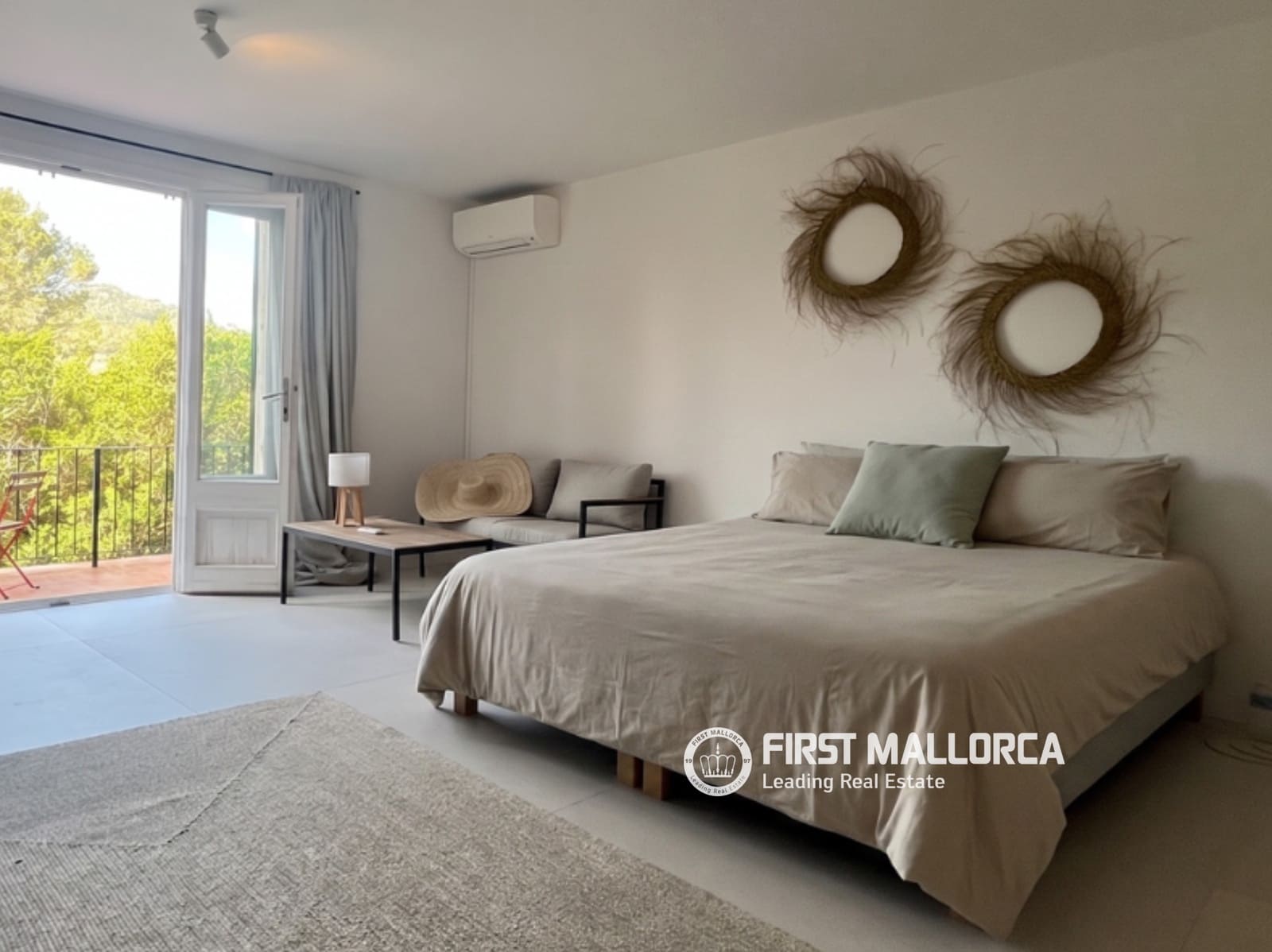 5 bedroom Villa for rent in Son Servera with pool garage - € 4,000 (Ref: 9834797)
