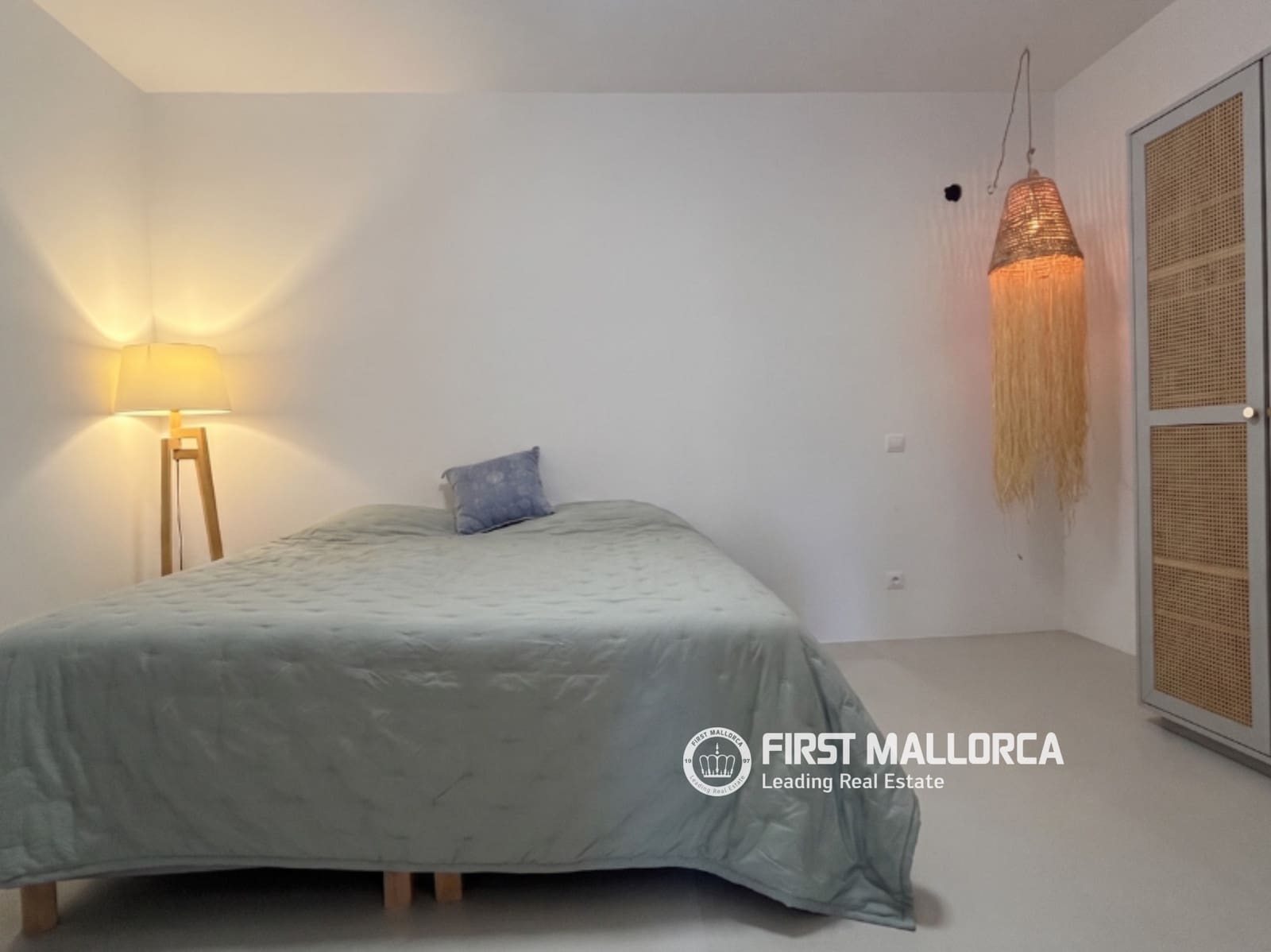 5 bedroom Villa for rent in Son Servera with pool garage - € 4,000 (Ref: 9834797)