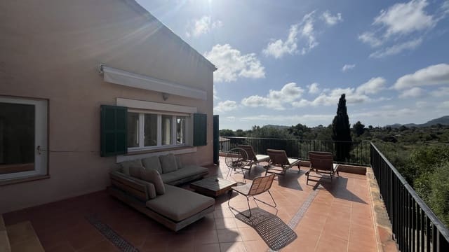 5 quarto Moradia para arrendar em Son Servera com piscina garagem - 4 000 € (Ref: 9834797)