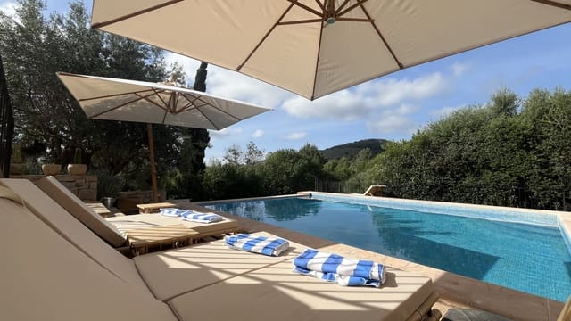 5 quarto Moradia para arrendar em Son Servera com piscina garagem - 4 000 € (Ref: 9834797)