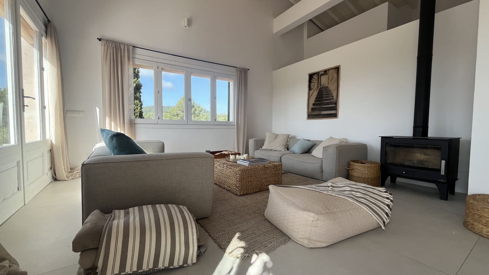 5 bedroom Villa for rent in Son Servera with pool garage - € 4,000 (Ref: 9834797)