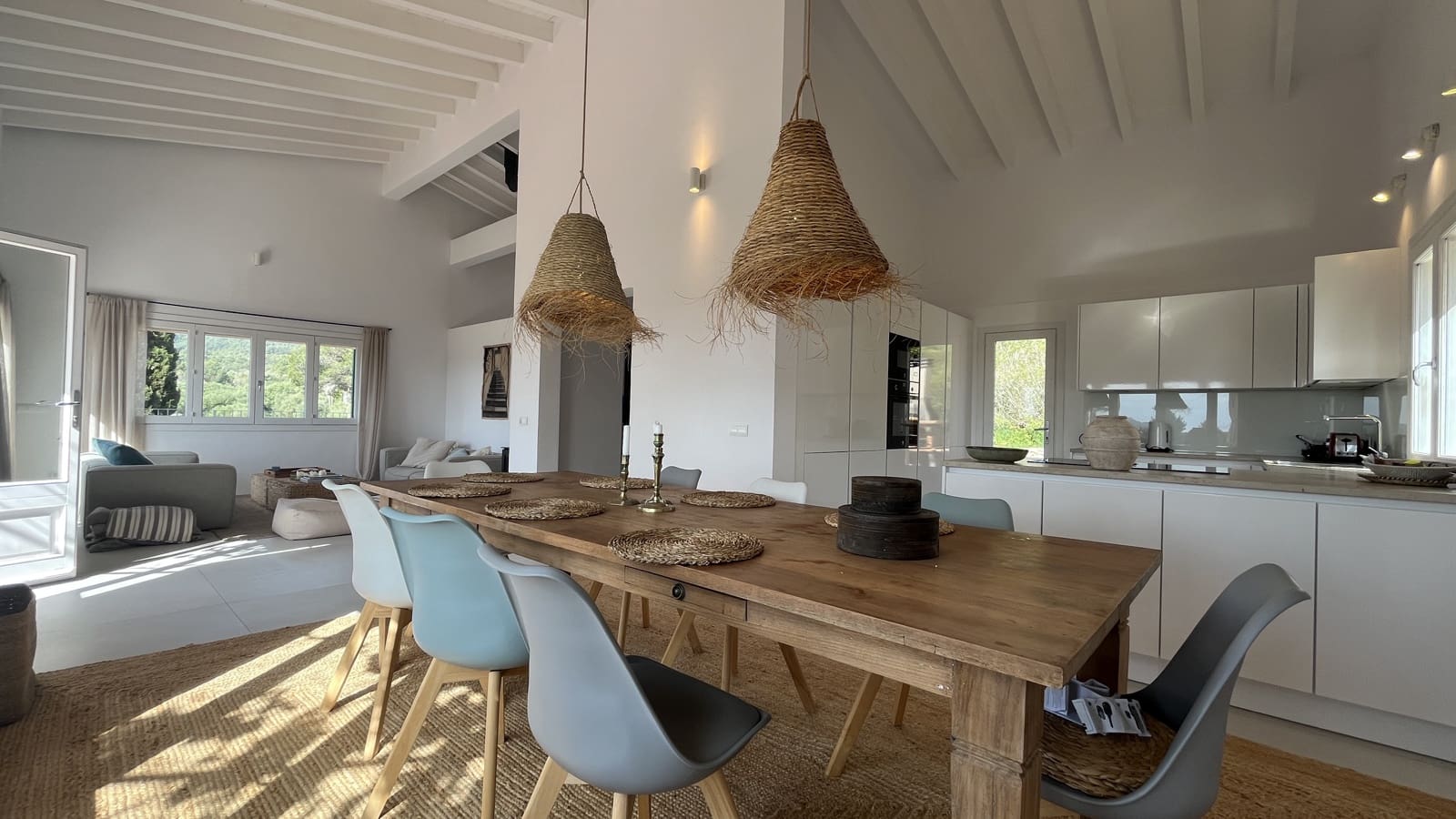 5 bedroom Villa for rent in Son Servera with pool garage - € 4,000 (Ref: 9834797)