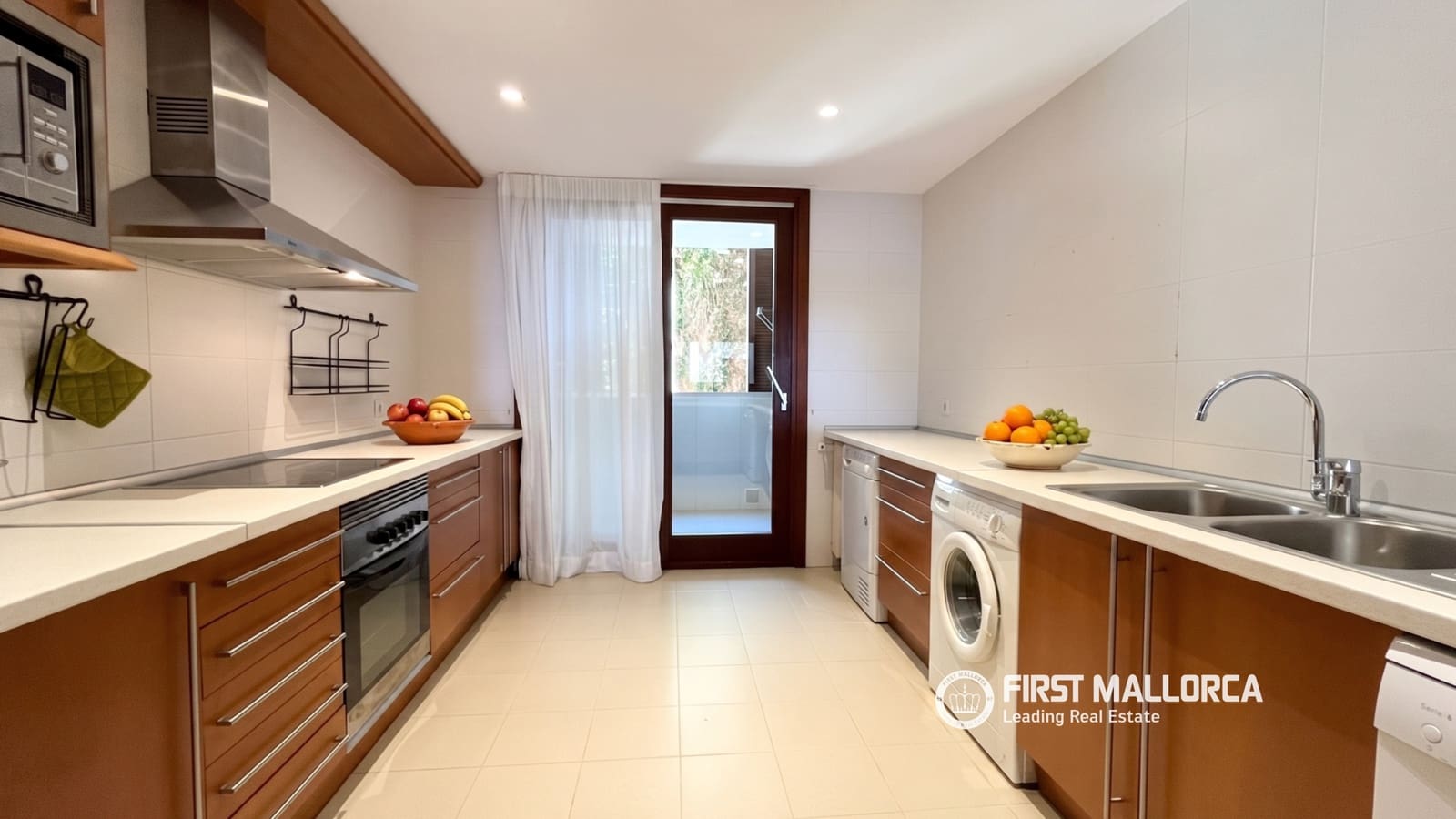 2 bedroom Apartment for rent in Sol de Mallorca with pool garage - € 3,800 (Ref: 9838623)