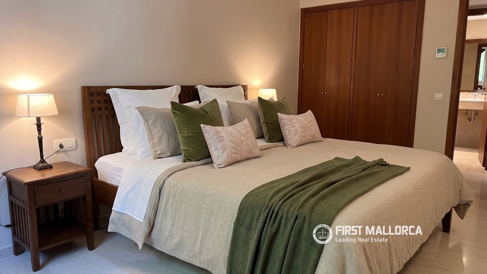2 bedroom Apartment for rent in Sol de Mallorca with pool garage - € 3,800 (Ref: 9838623)