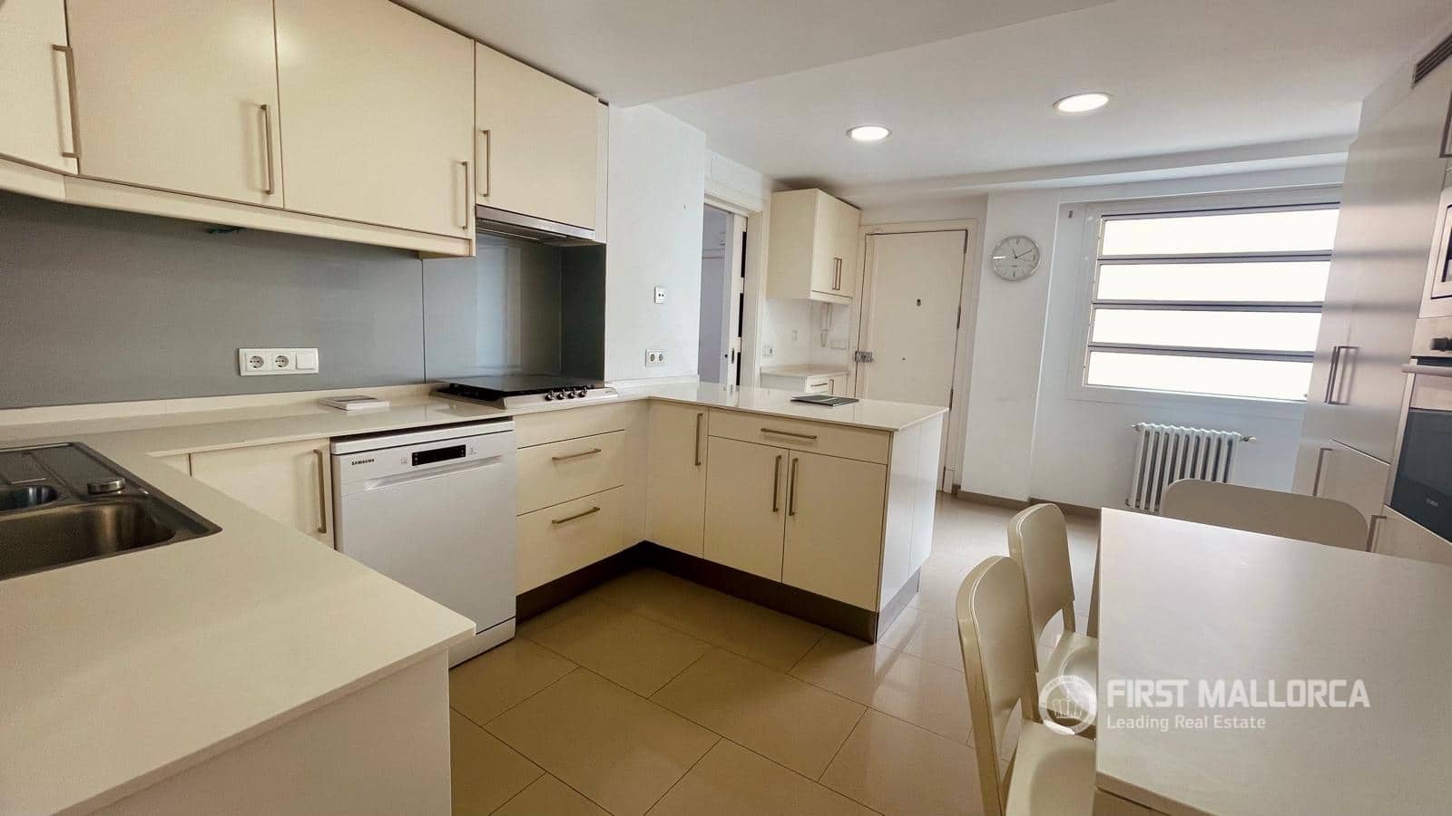 4 sovrum Lägenhet till salu i Palma de Mallorca med garage - 1 495 000 € (Ref: 9838625)