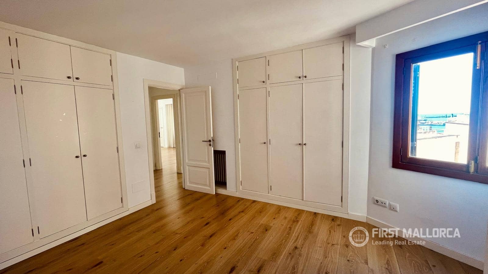 4 sovrum Lägenhet till salu i Palma de Mallorca med garage - 1 495 000 € (Ref: 9838625)
