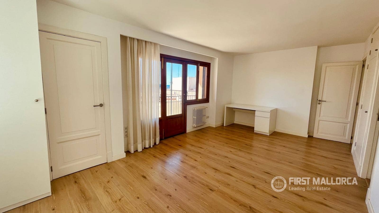 4 sovrum Lägenhet till salu i Palma de Mallorca med garage - 1 495 000 € (Ref: 9838625)