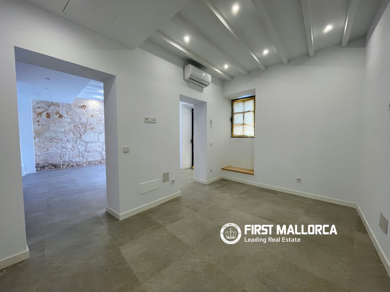 3 bedroom Villa for rent in Sineu with pool - € 2,400 (Ref: 9838627)