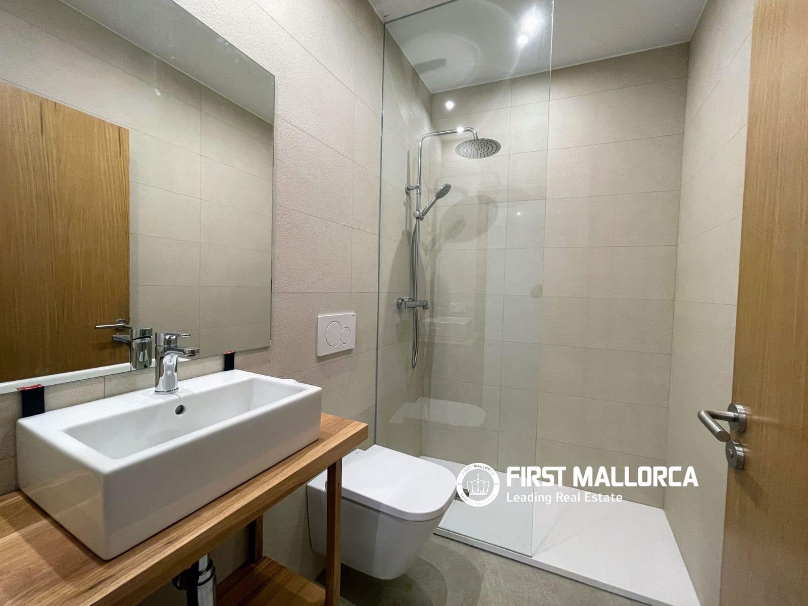 3 bedroom Villa for rent in Sineu with pool - € 2,400 (Ref: 9838627)