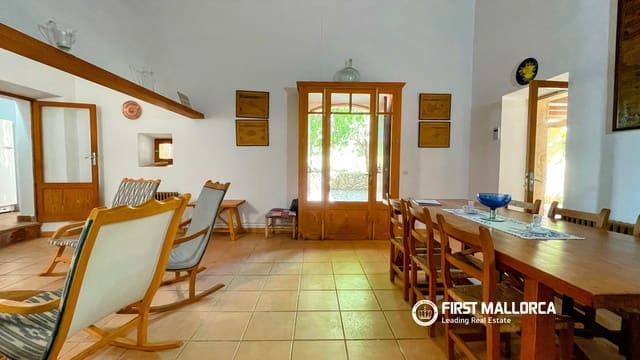 4 soverom Finca/Herregård til leie i Sineu med svømmebasseng garasje - € 2 300 (Ref: 9841915)
