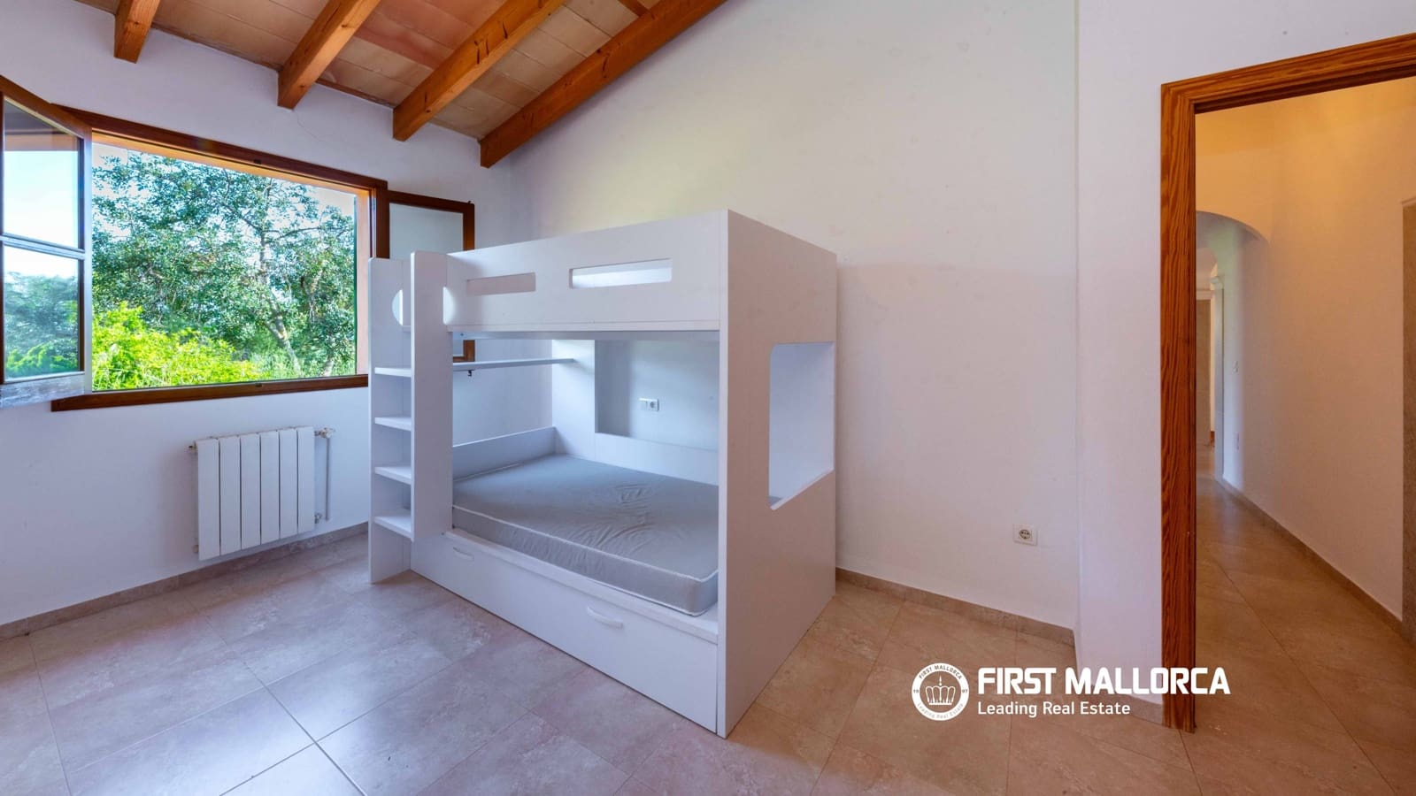 3 bedroom Finca/Country House for sale in Santa Maria del Cami with garage - € 1,950,000 (Ref: 9841918)