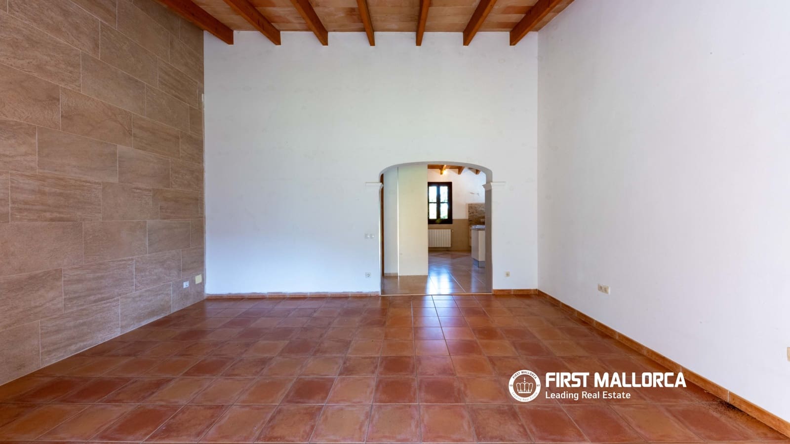 3 bedroom Finca/Country House for sale in Santa Maria del Cami with garage - € 1,950,000 (Ref: 9841918)