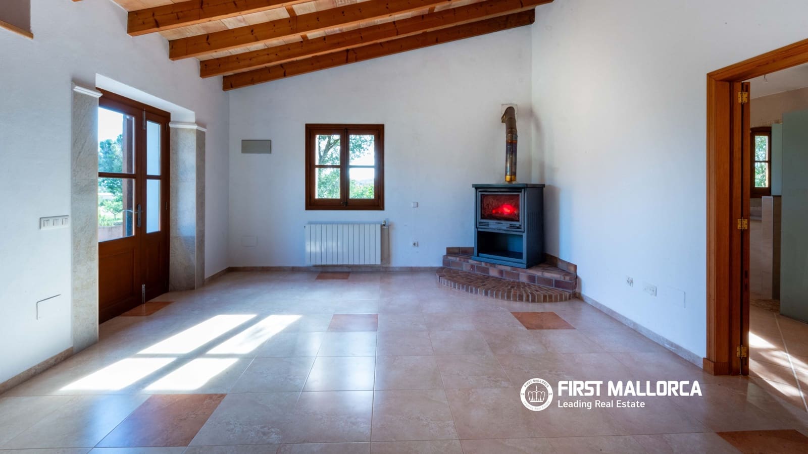 3 bedroom Finca/Country House for sale in Santa Maria del Cami with garage - € 1,950,000 (Ref: 9841918)