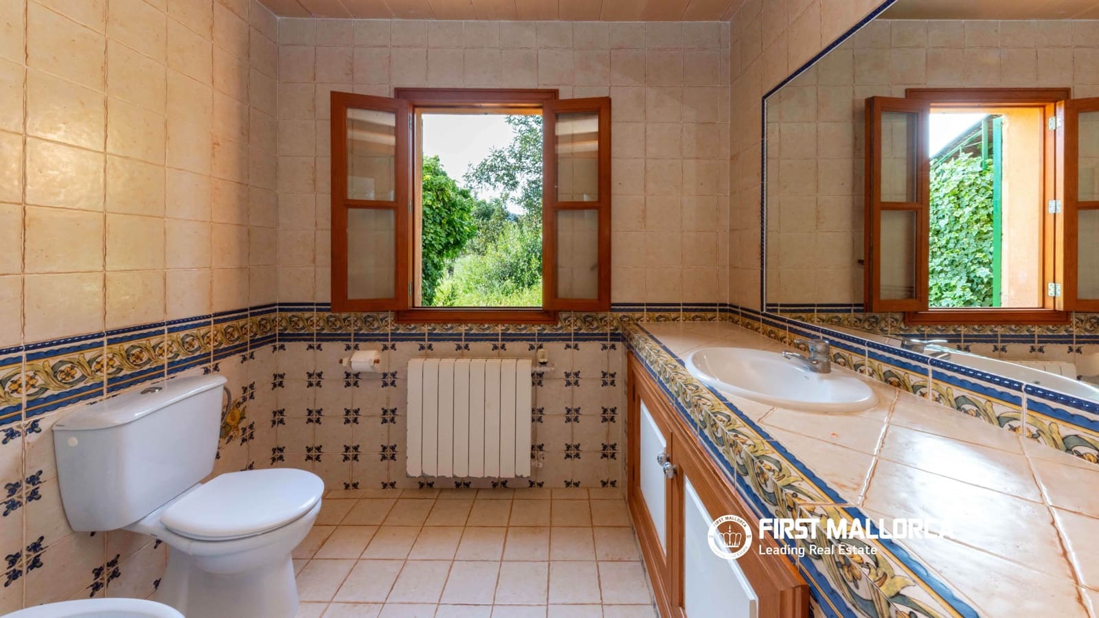 3 bedroom Finca/Country House for sale in Santa Maria del Cami with garage - € 1,950,000 (Ref: 9841918)