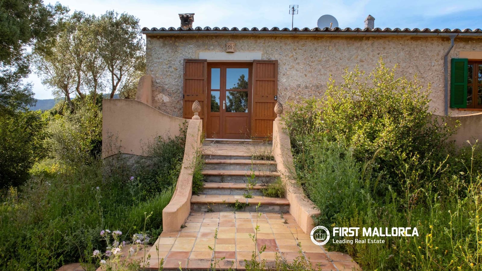 3 bedroom Finca/Country House for sale in Santa Maria del Cami with garage - € 1,950,000 (Ref: 9841918)