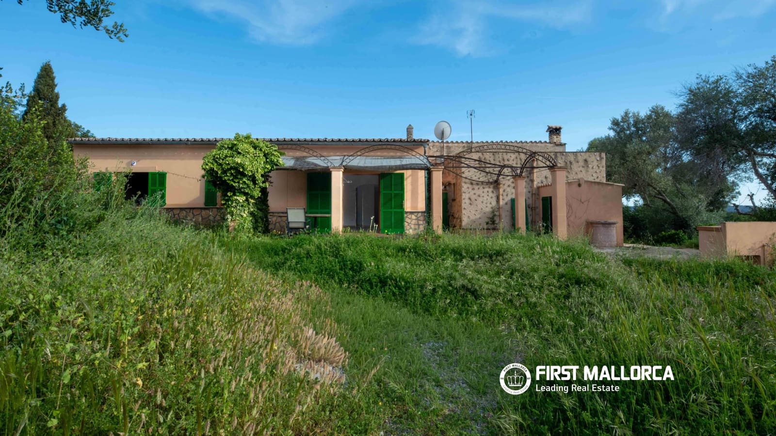 3 bedroom Finca/Country House for sale in Santa Maria del Cami with garage - € 1,950,000 (Ref: 9841918)