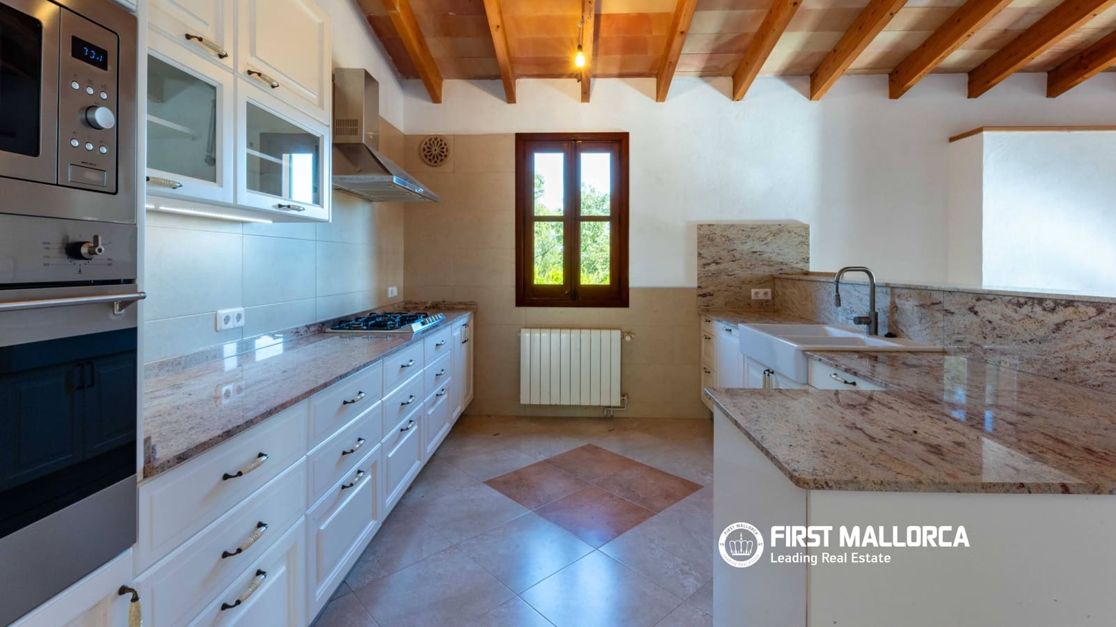 3 bedroom Finca/Country House for sale in Santa Maria del Cami with garage - € 1,950,000 (Ref: 9841918)