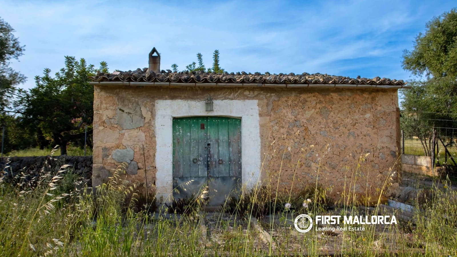 3 bedroom Finca/Country House for sale in Santa Maria del Cami with garage - € 1,950,000 (Ref: 9841918)