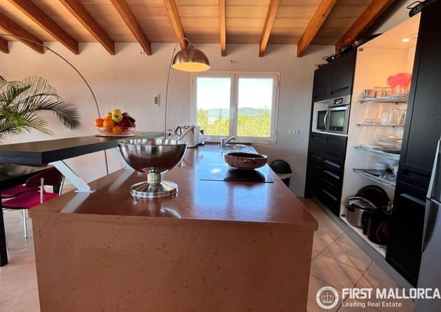 3 slaapkamer Finca/Landhuis te koop in Campos met zwembad garage - € 1.250.000 (Ref: 9844606)