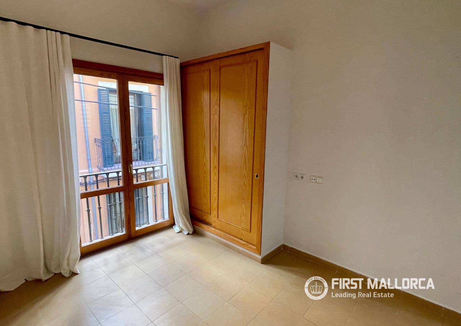 4 sovrum Lägenhet till salu i Palma de Mallorca med garage - 1 800 000 € (Ref: 9848277)