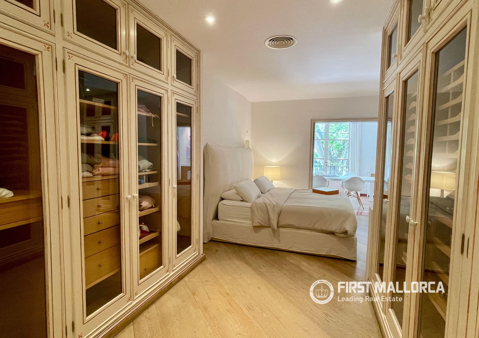 4 sovrum Lägenhet till salu i Palma de Mallorca med garage - 1 800 000 € (Ref: 9848277)