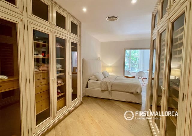 4 sypialnia Apartament na sprzedaż w La Llotja - Born, Palma de Mallorca z garażem - 1 800 000 € (Ref: 9848277)