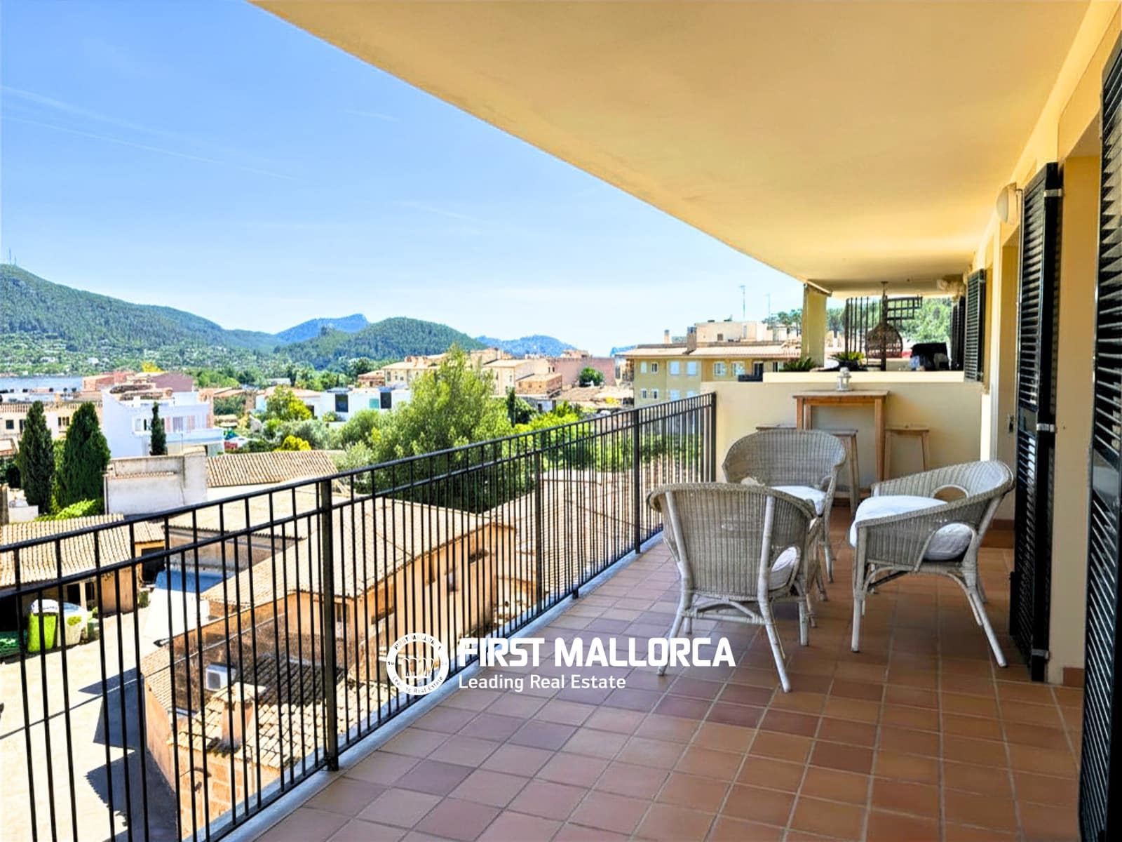 3 bedroom Penthouse for rent in Andratx with garage - € 6,000 (Ref: 9858858)