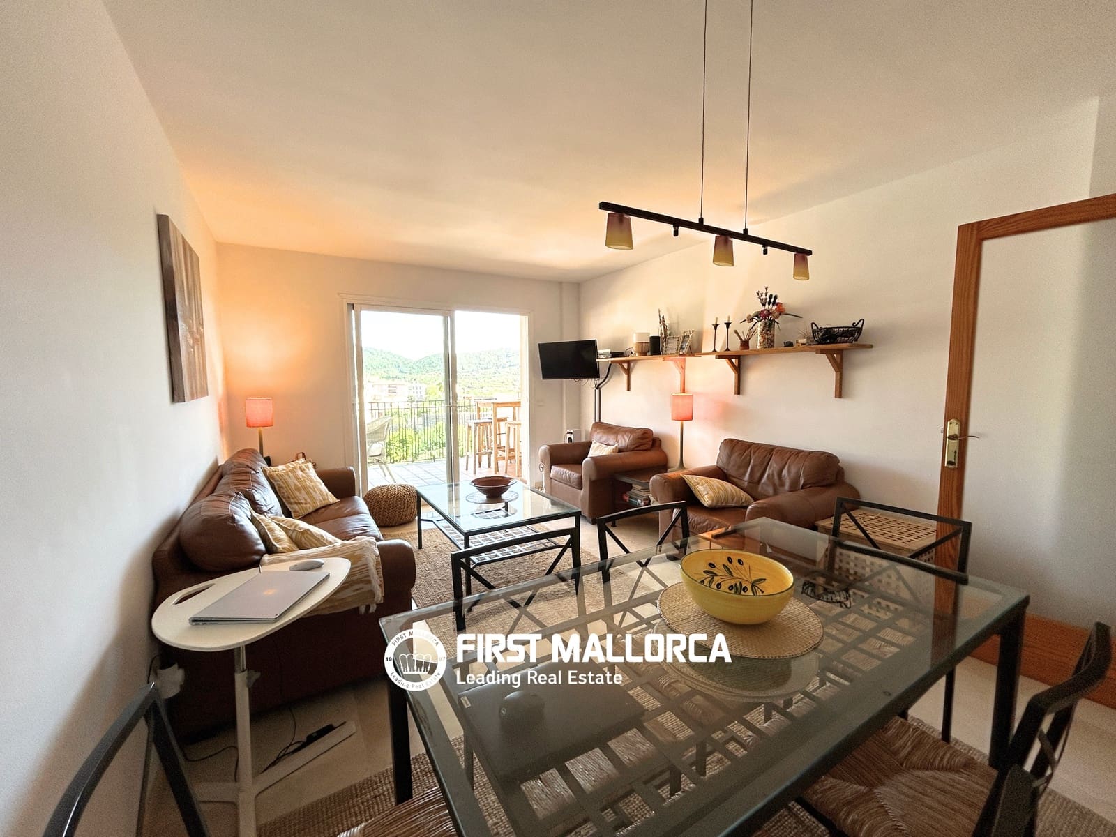 3 bedroom Penthouse for rent in Andratx with garage - € 6,000 (Ref: 9858858)