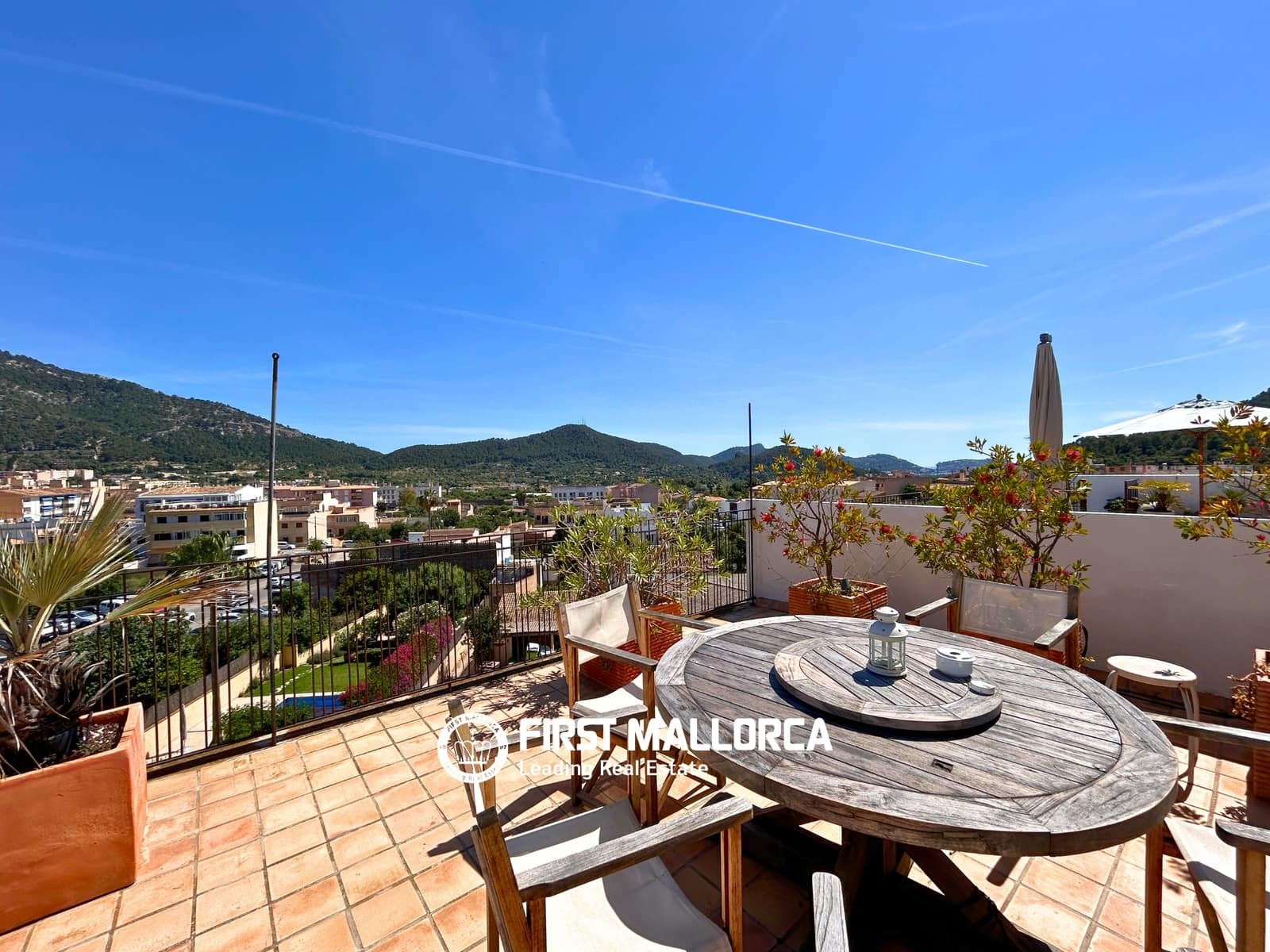 3 bedroom Penthouse for rent in Andratx with garage - € 6,000 (Ref: 9858858)