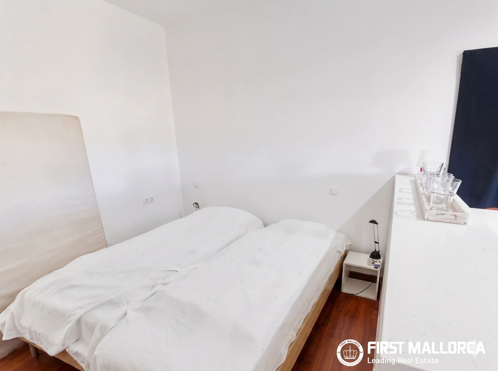 4 makuuhuone Maalaistalo vuokrattavana paikassa Son Macia mukana uima-altaan 
autotalli - 2 500 € (Ref: 9872659)