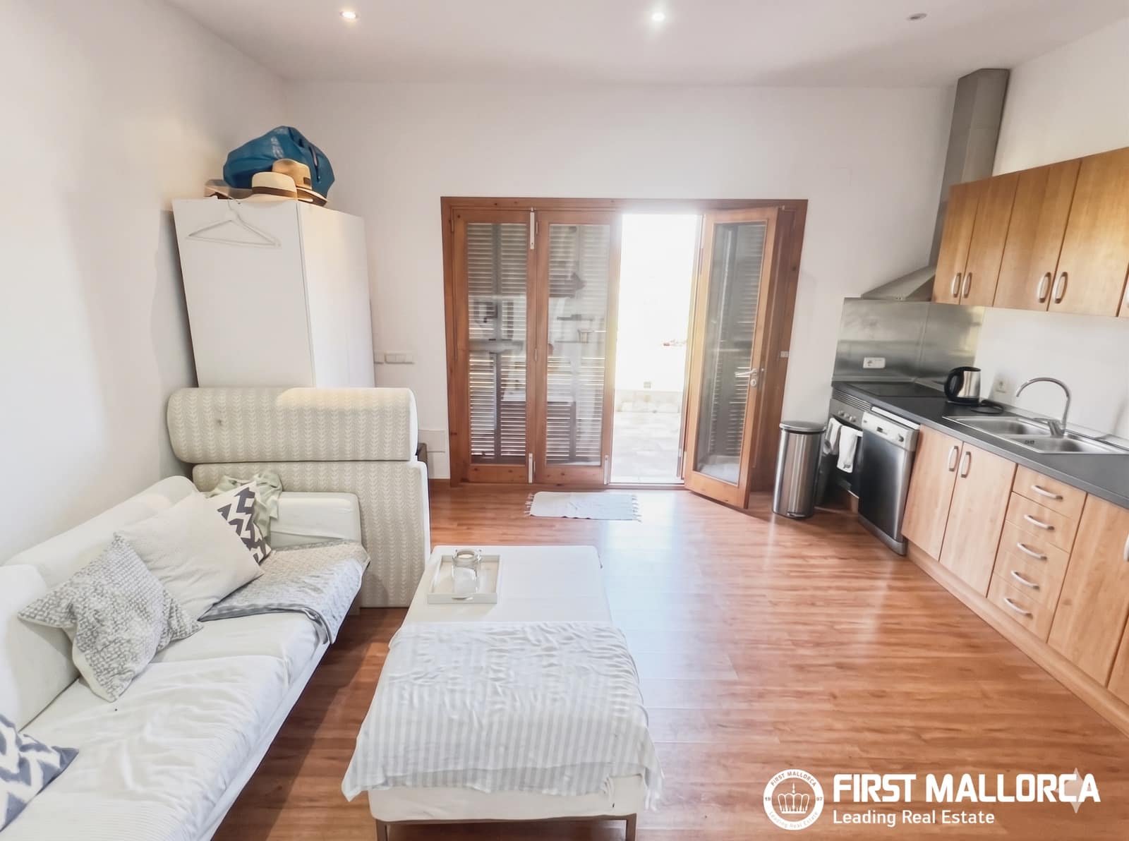 4 makuuhuone Maalaistalo vuokrattavana paikassa Son Macia mukana uima-altaan 
autotalli - 2 500 € (Ref: 9872659)