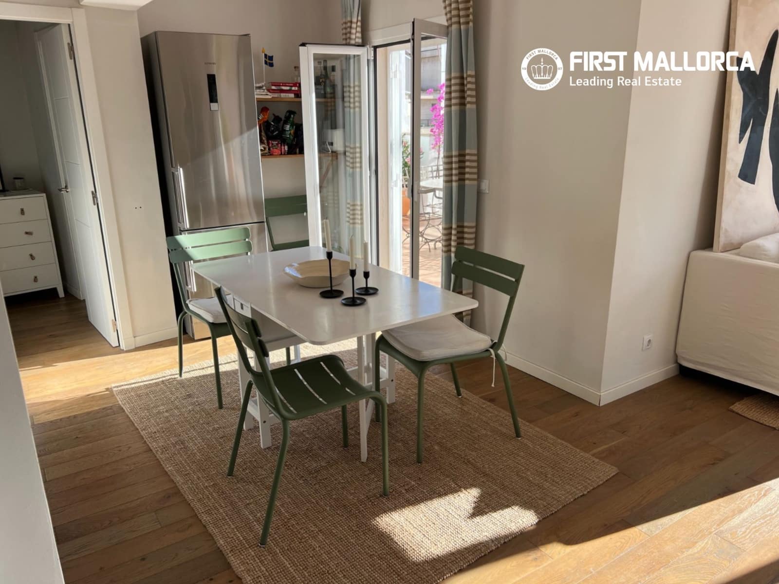 2 bedroom Penthouse for rent in Palma de Mallorca - € 2,000 (Ref: 9872662)