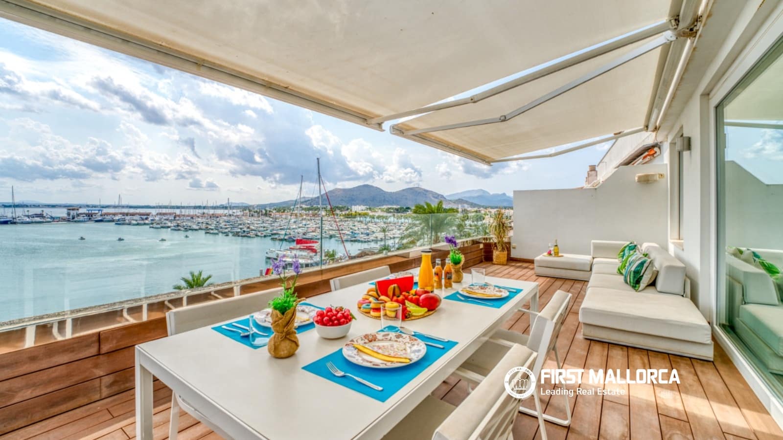 2 bedroom Apartment for rent in Puerto de Alcudia with garage - € 6,000 (Ref: 9872663)