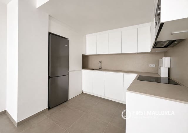 2 soverom Leilighet til leie i Plaça de Toros, Palma de Mallorca - € 2 000 (Ref: 9872665)