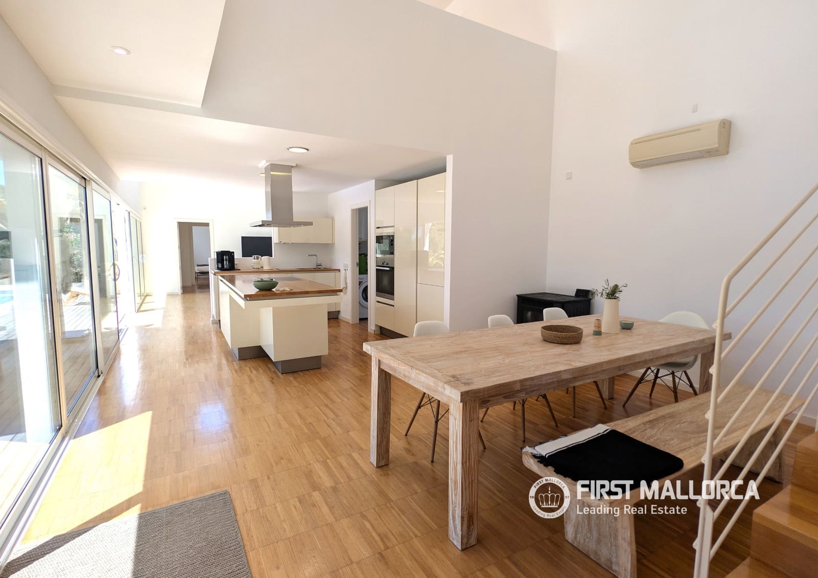4 sovrum Villa till salu i Cala Pi med pool garage - 1 280 000 € (Ref: 9872666)